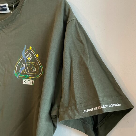 Kith Columbia Alpine Research Division Co-Branded Green T-Shirt (Size M) - NWT - Picture 3 of 5